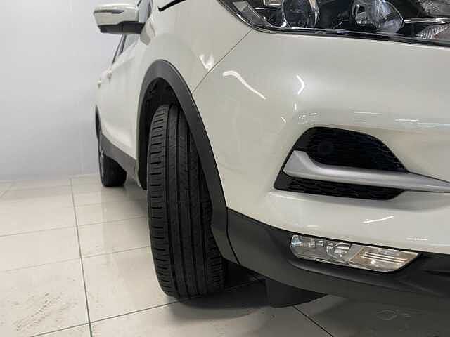 Nissan Qashqai Qashqai N-Connecta (EURO 6d-TEMP) 2018