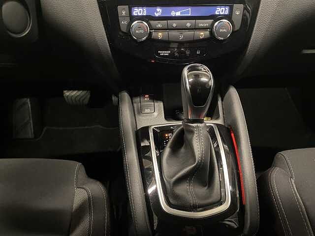 Nissan Qashqai Qashqai N-Connecta (EURO 6d-TEMP) 2018