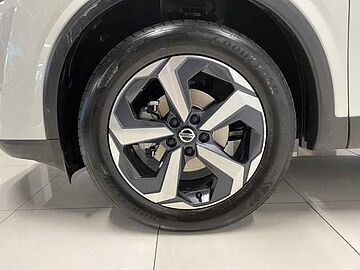 Nissan Qashqai Qashqai MHEV N-Connecta 2021 Lunar White con Techo Midnight