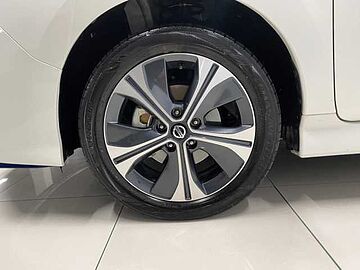 Nissan Leaf Leaf e+ Acenta 62 kWh 2020 Blanco Lunar White (perlado)