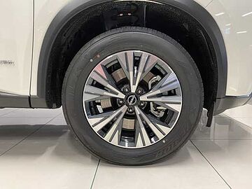 Nissan X-Trail X-Trail Acenta 2024 LUNAR WHITE