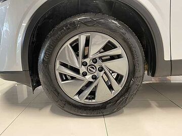 Nissan Qashqai Qashqai MHEV Acenta 2021 Diamond Silver (metalizado)