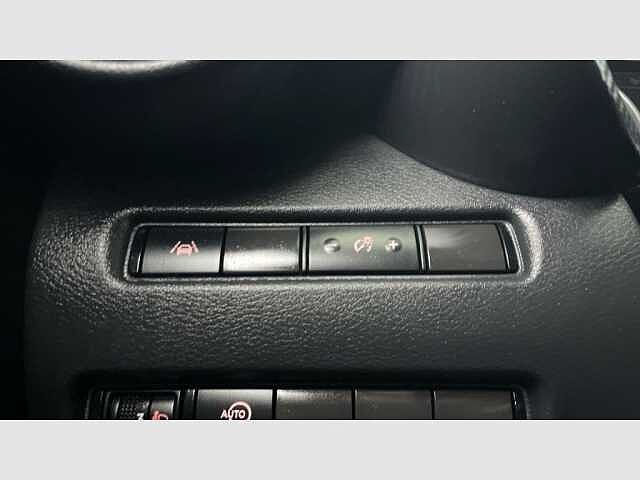 Nissan JUKE DIG-T 84 kW (114 CV) 6M/T Kiiro