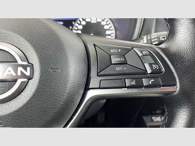 Nissan JUKE DIG-T 84 kW (114 CV) 6M/T Kiiro