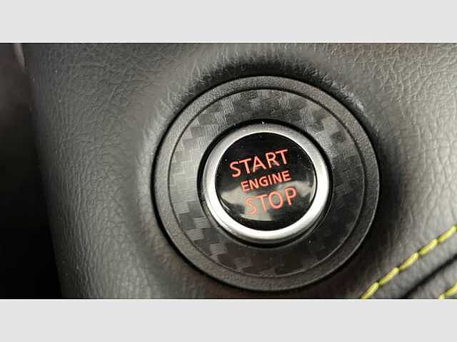 Nissan JUKE DIG-T 84 kW (114 CV) 6M/T Kiiro