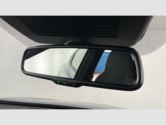 Nissan JUKE DIG-T 84 kW (114 CV) 6M/T Kiiro