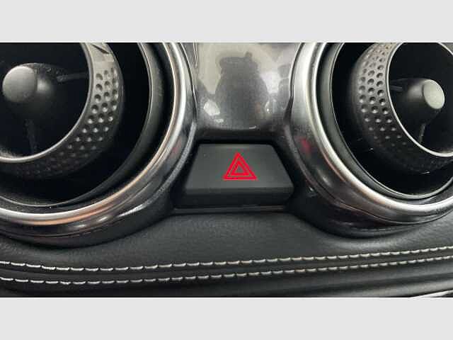 Nissan JUKE DIG-T 84 kW (114 CV) 6M/T N-Connecta