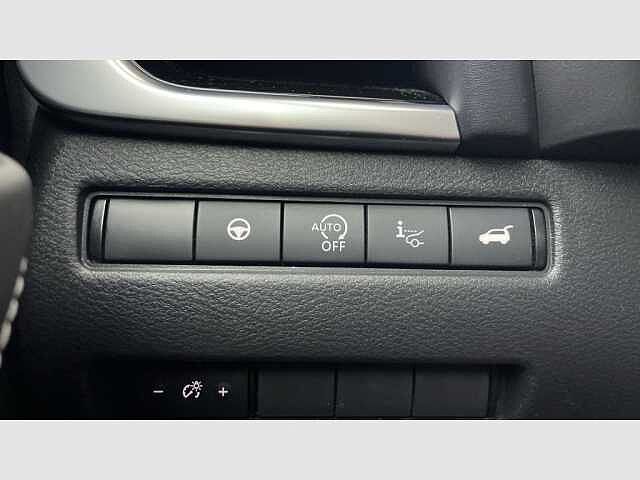Nissan Qashqai DIG-T 116kW mHEV Xtronic Tekna