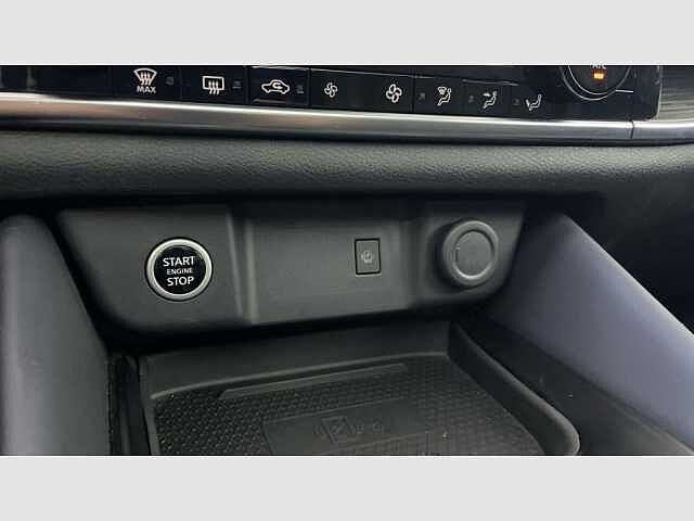 Nissan Qashqai DIG-T 116kW mHEV Xtronic Tekna