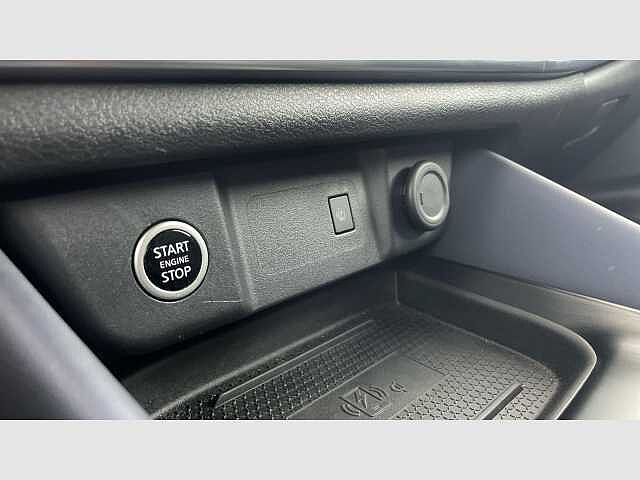 Nissan Qashqai DIG-T 116kW (158CV) mHEV 4x2 Tekna