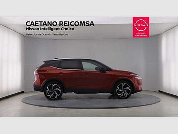 Nissan Qashqai DIG-T 116kW (158CV) mHEV 4x2 Tekna Fuji Sunset con Techo Midnight Black (metalizado)