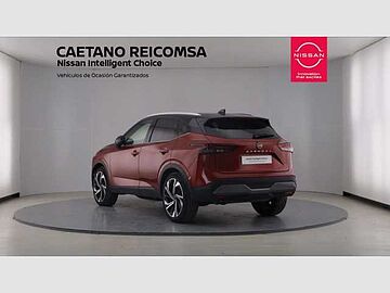 Nissan Qashqai DIG-T 116kW (158CV) mHEV 4x2 Tekna Fuji Sunset con Techo Midnight Black (metalizado)