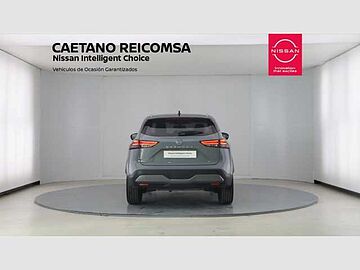 Nissan Qashqai DIG-T 116kW (158CV) mHEV 4x2 Tekna Katana Grey con Techo Midnight Black (metalizado)