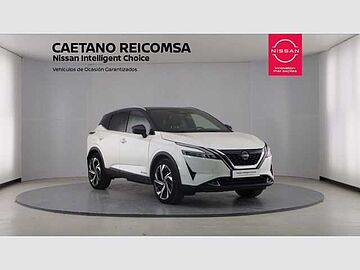 Nissan Qashqai DIG-T 116kW (158CV) mHEV 4x2 Tekna Lunar White con Techo Midnight Black (metalizado)