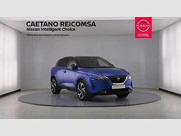 Nissan Qashqai E-POWER 140 KW (190 CV) Black Edition Midnight Black con Techo Skyline Grey (metalizado)