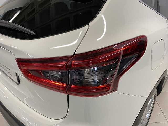 Nissan Qashqai Qashqai N-Motion (EURO 6d-TEMP) 2019